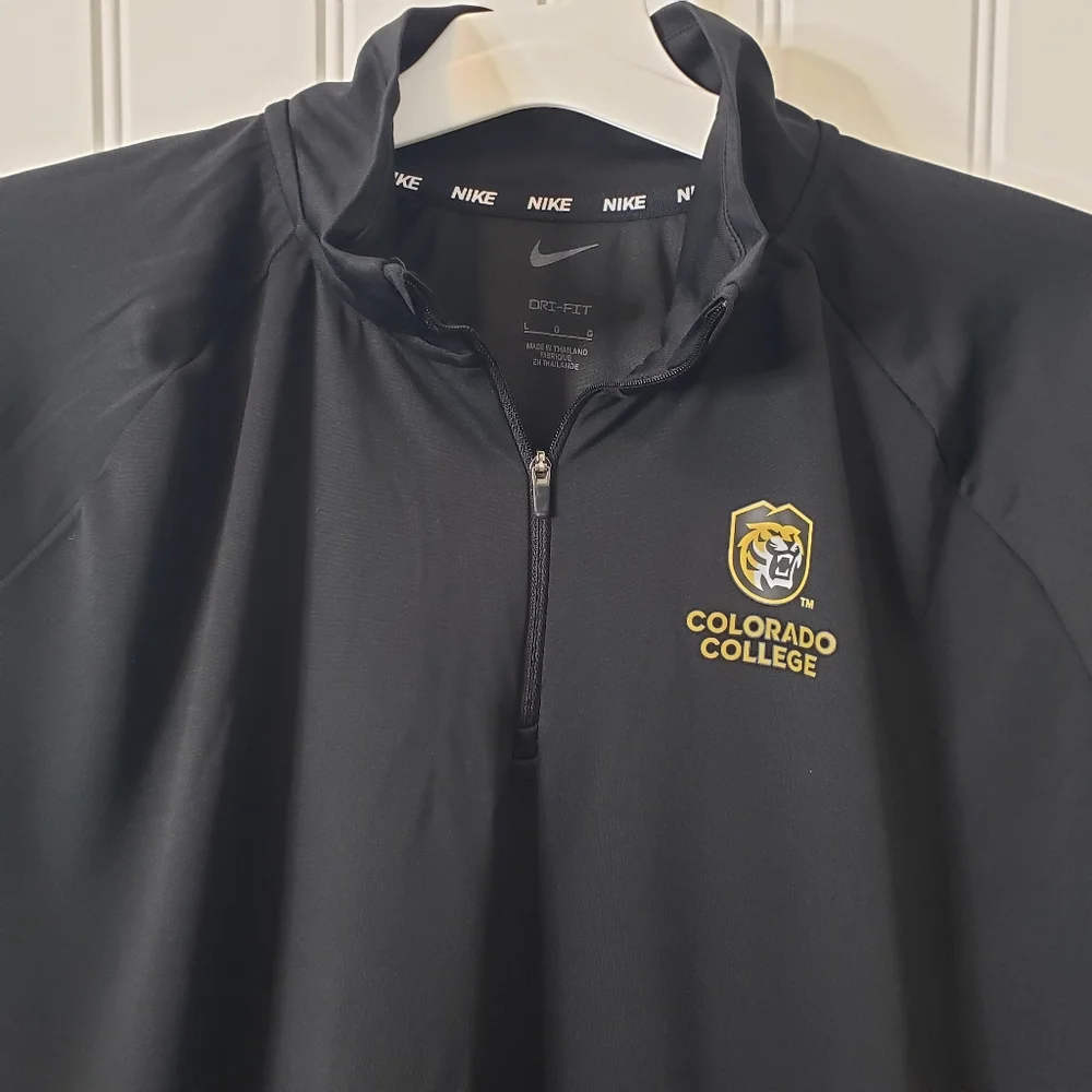 Nike Dri-Fit Colorado College Women's Pullover Half-Zip Size Large Color Black‎